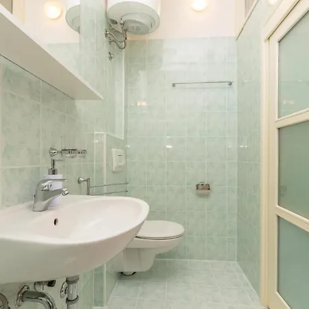 Apartment Placa *
